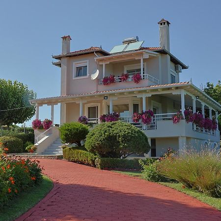 Villa Tammy'S Garden House Leptokaryá Exterior foto