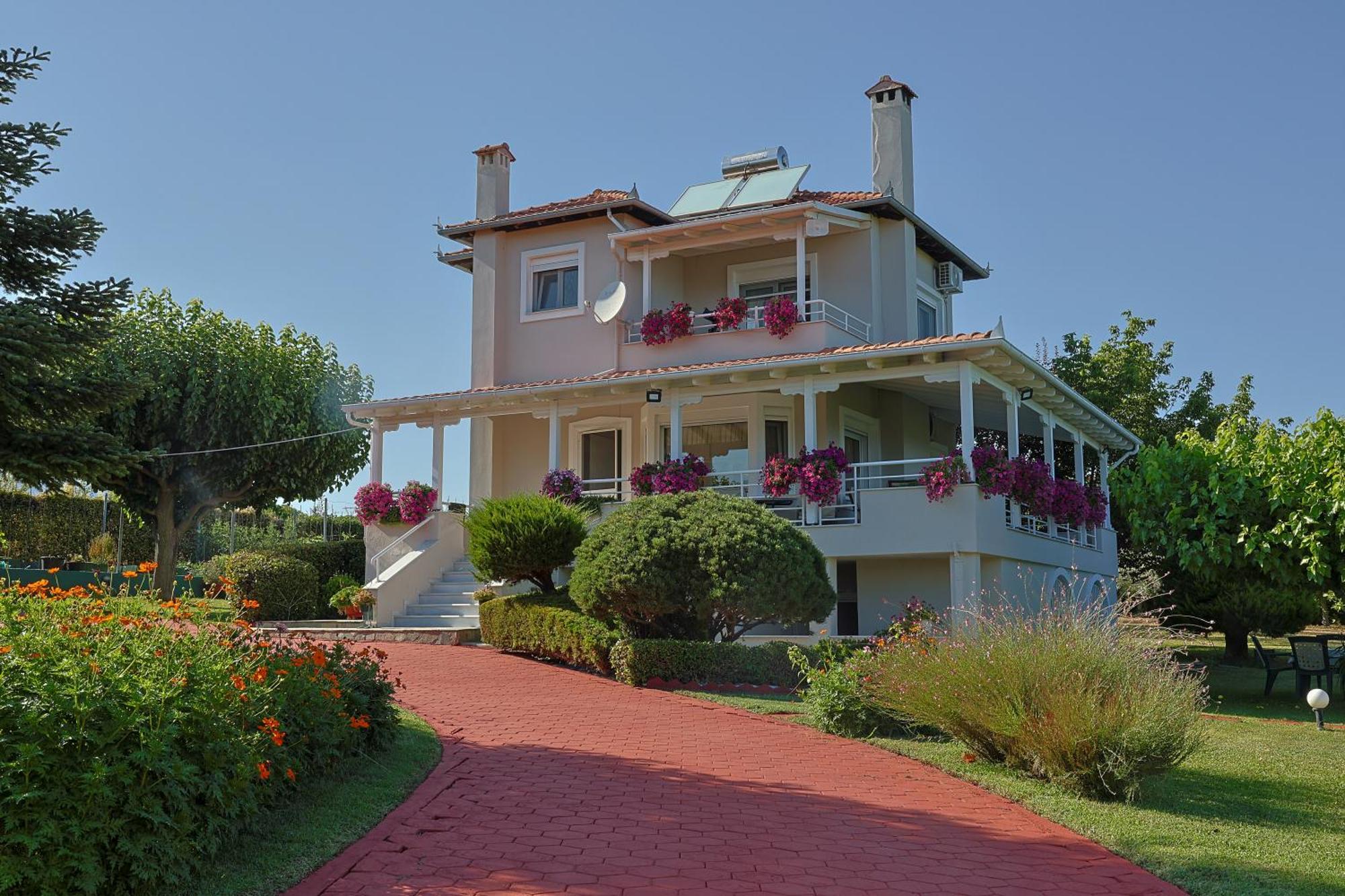 Villa Tammy'S Garden House Leptokaryá Exterior foto