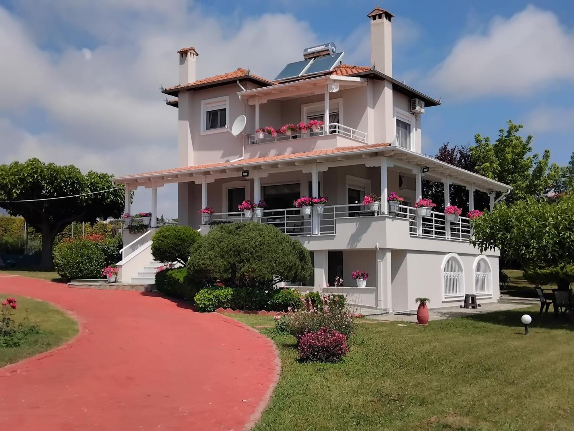 Villa Tammy'S Garden House Leptokaryá Exterior foto