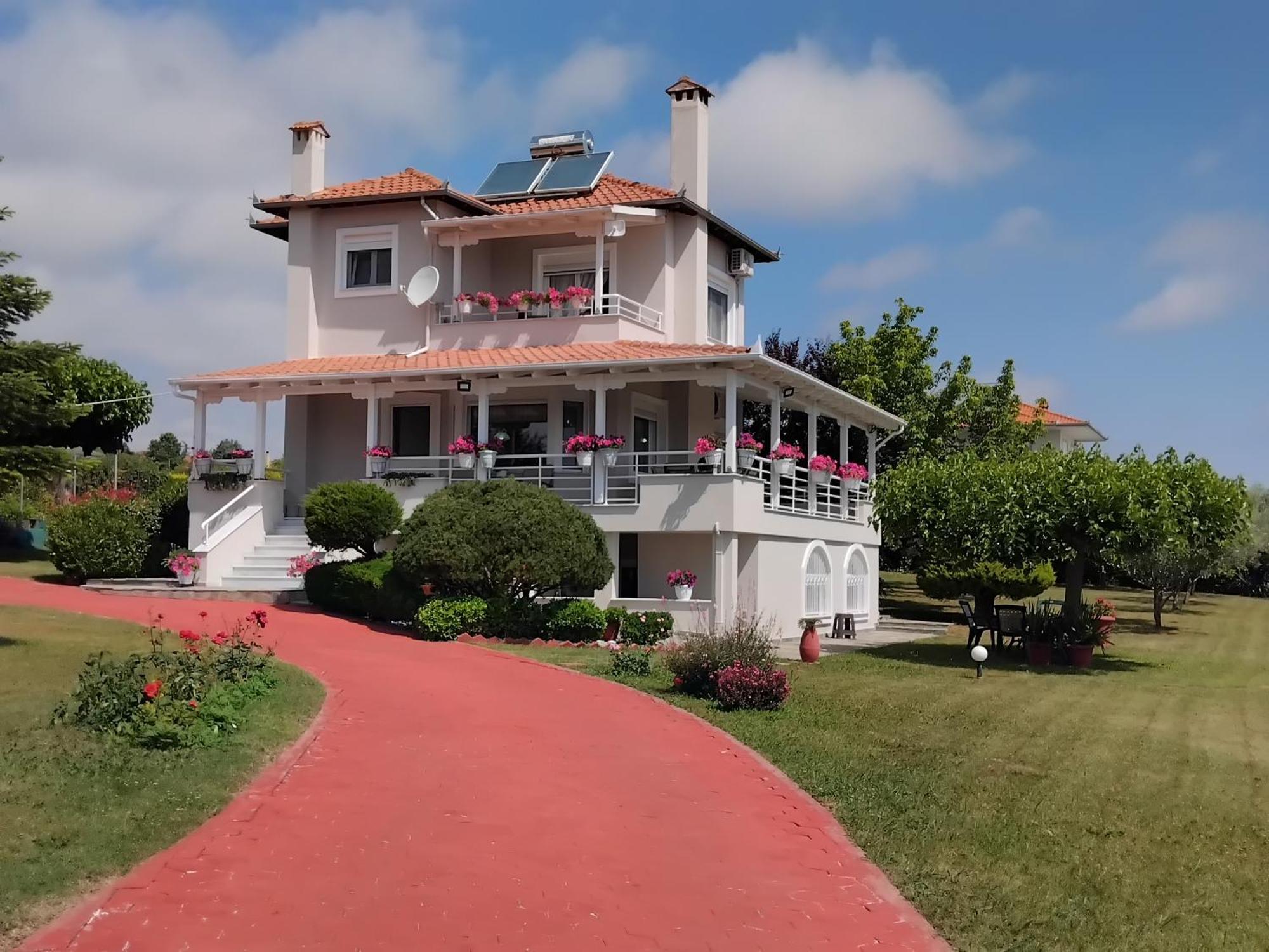Villa Tammy'S Garden House Leptokaryá Exterior foto